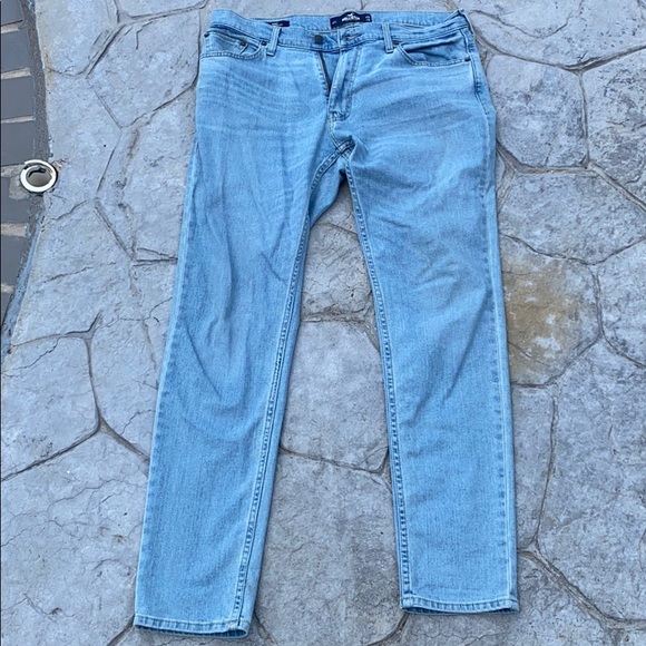 Hollister Jeans 33x32 Skinny Epic Flex - Picture 3 of 4